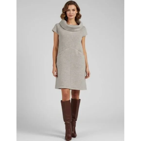 The NWT Cynthia Rowley Mohair Wool, Blend Oversized Sweater Dress in Size L - Picture 1 of 12